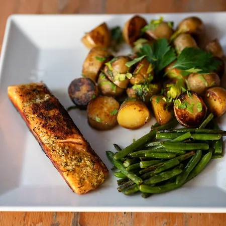 House Boat S Vyhledem Na Wake Port *