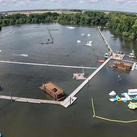 House Boat S Vyhledem Na Wake Port Brandýs nad Labem-Stará Boleslav