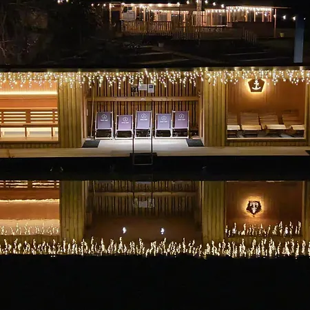 Bådhotel House Boat S Vyhledem Na Wake Port Brandýs nad Labem-Stará Boleslav