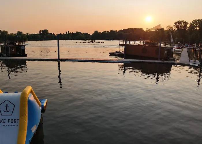 House Boat S Výhledem Na Wake Port * Brandýs nad Labem-Stará Boleslav